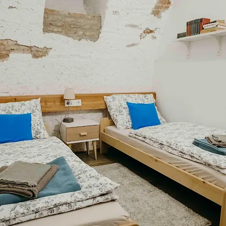 Teged Vartalak Apartmán